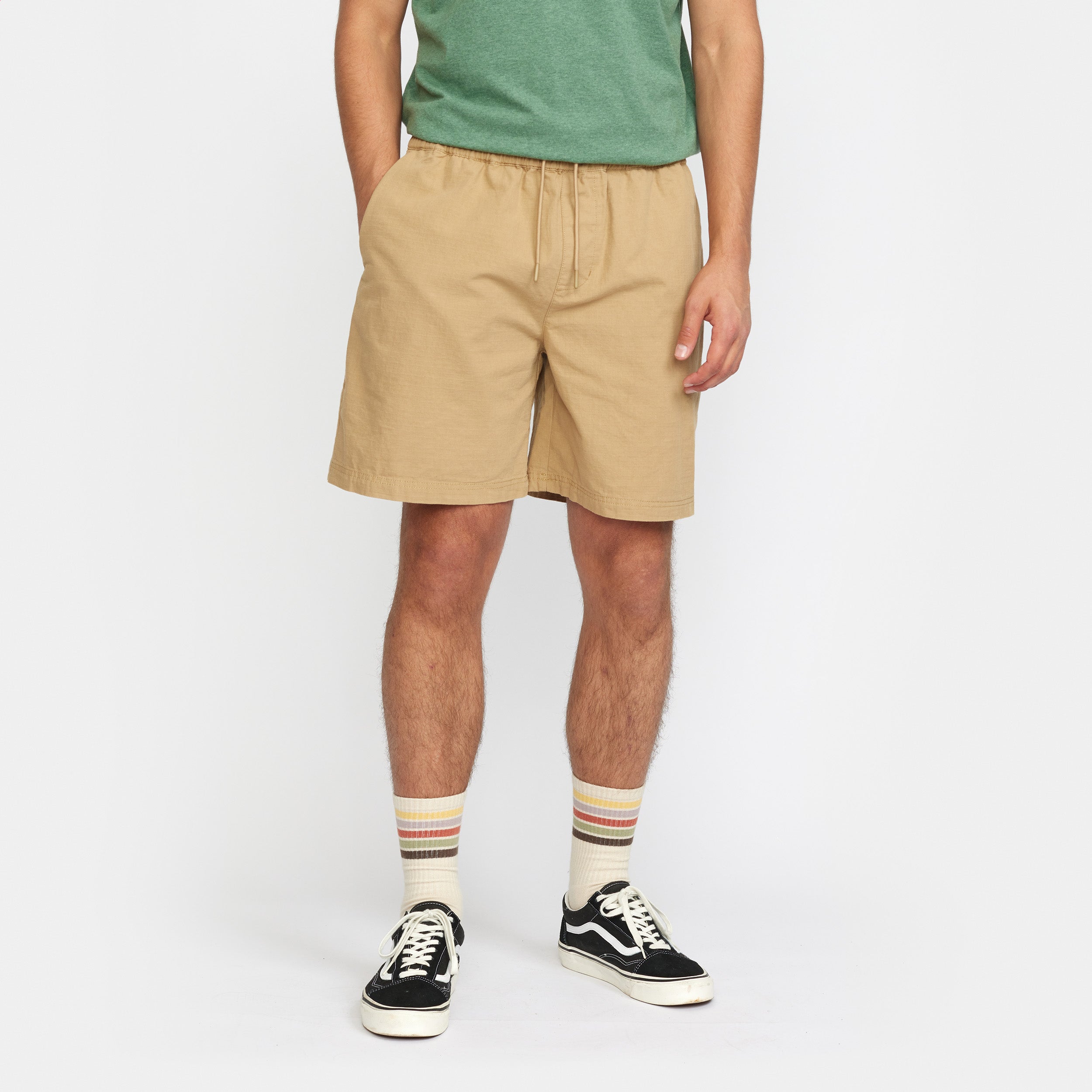 Revolution Casual Shorts Shorts Khaki