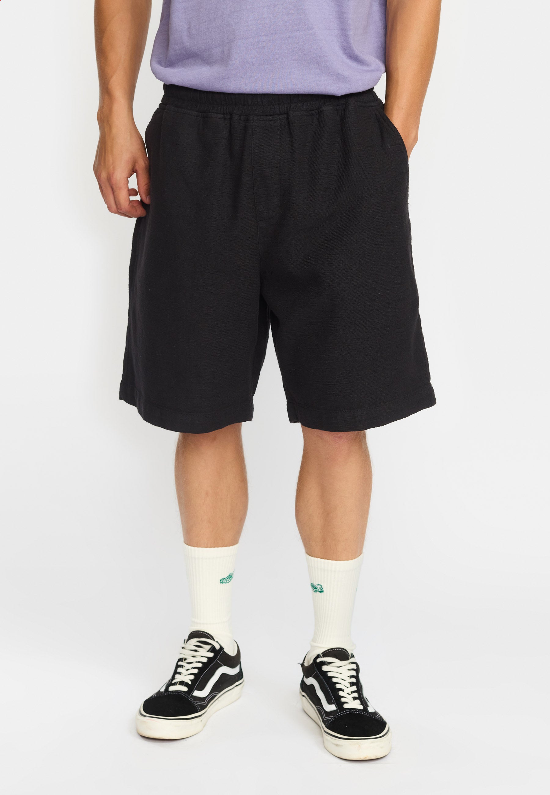 Revolution Casual Shorts Shorts Black