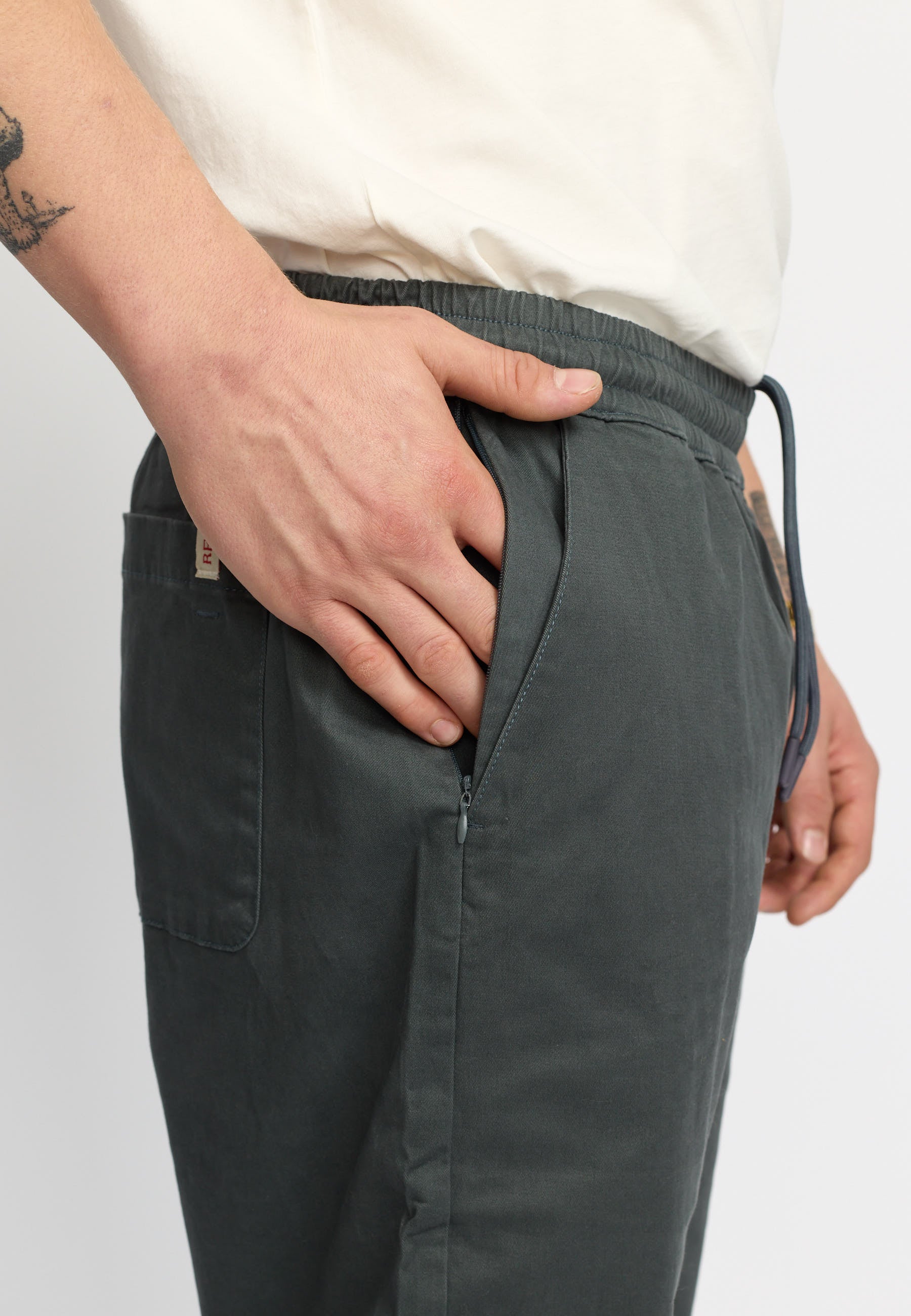 Revolution Casual Trousers Trousers Darkgrey
