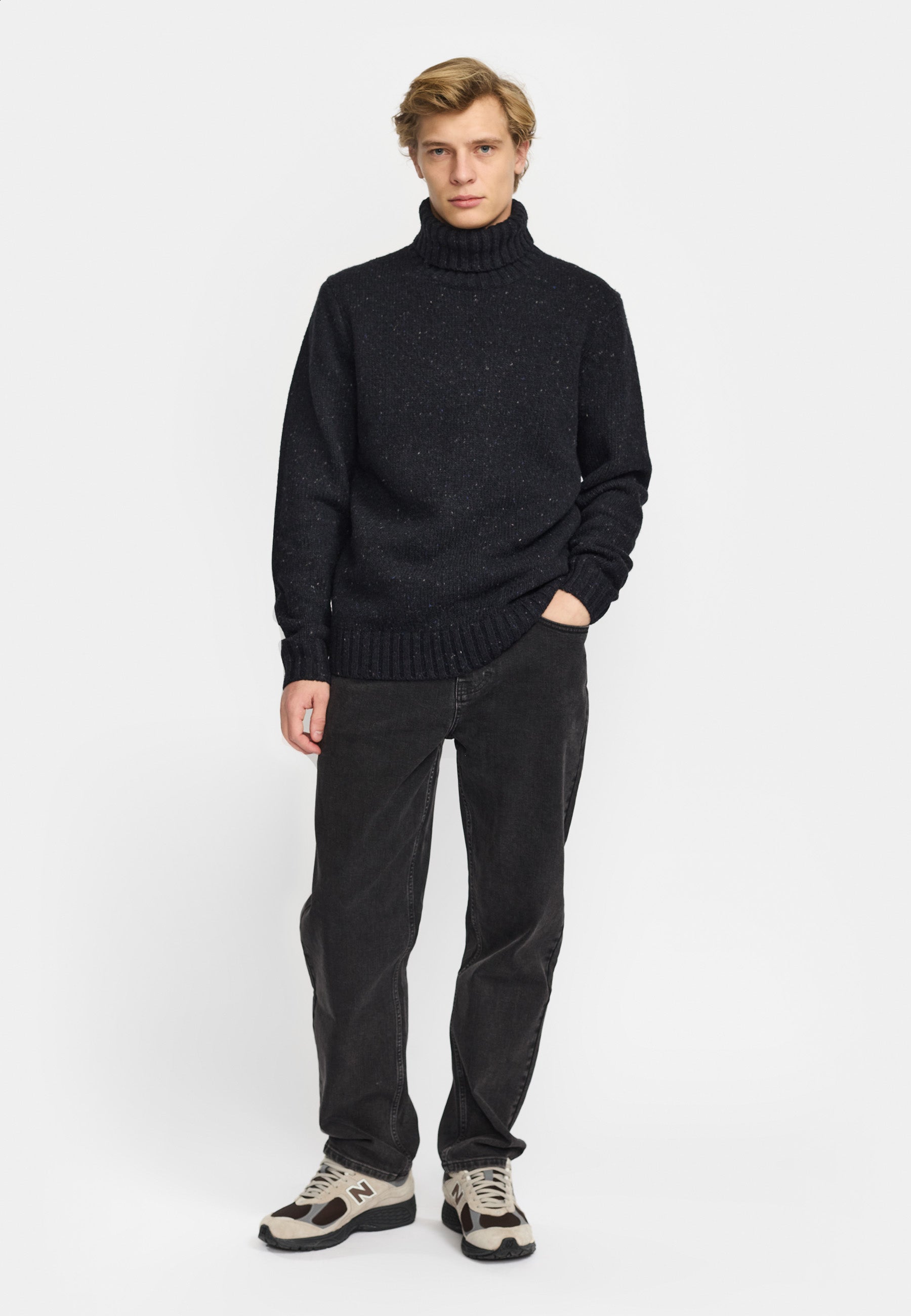 Revolution High-neck Sweater Knitwear Darknavy