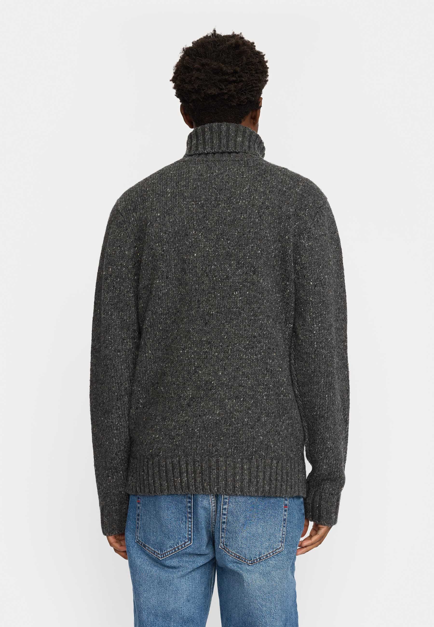 Revolution High-neck Sweather Knitwear Black