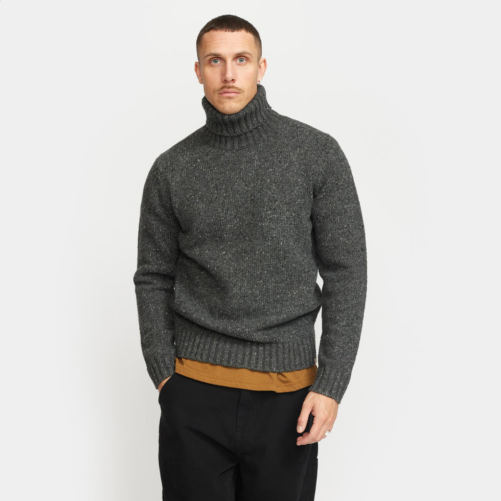 Revolution High-neck Sweather Knitwear Black