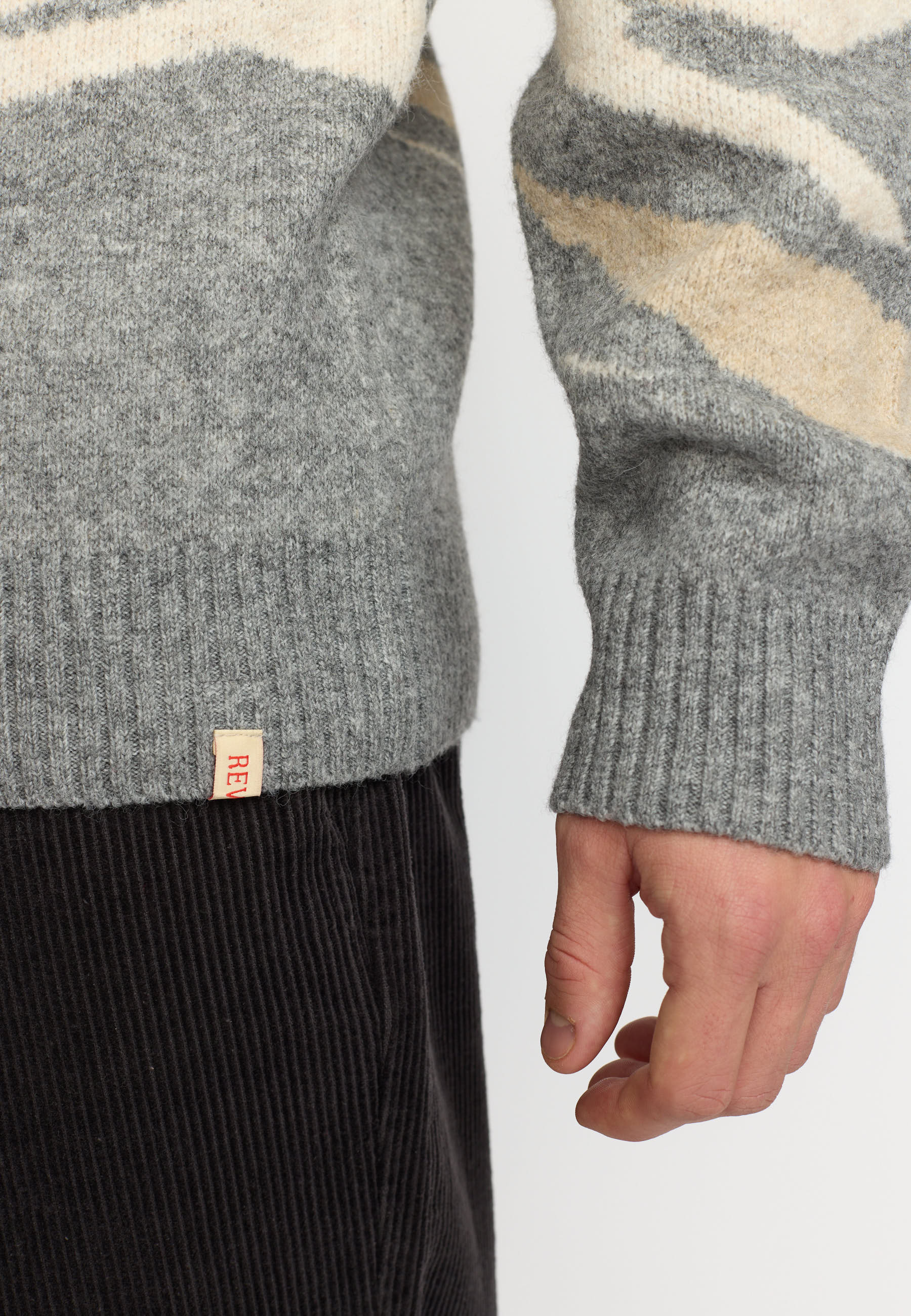 Revolution Knit Sweater Knitwear Offwhite