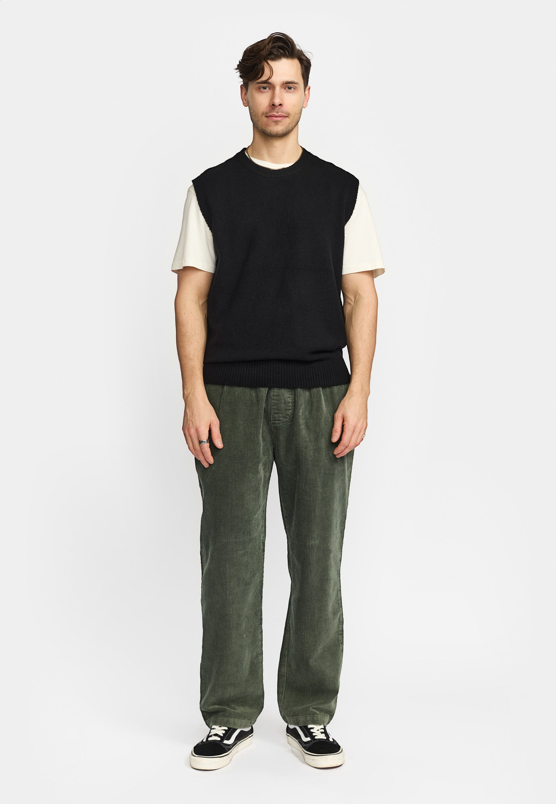 Revolution Knit Vest Knitwear Black