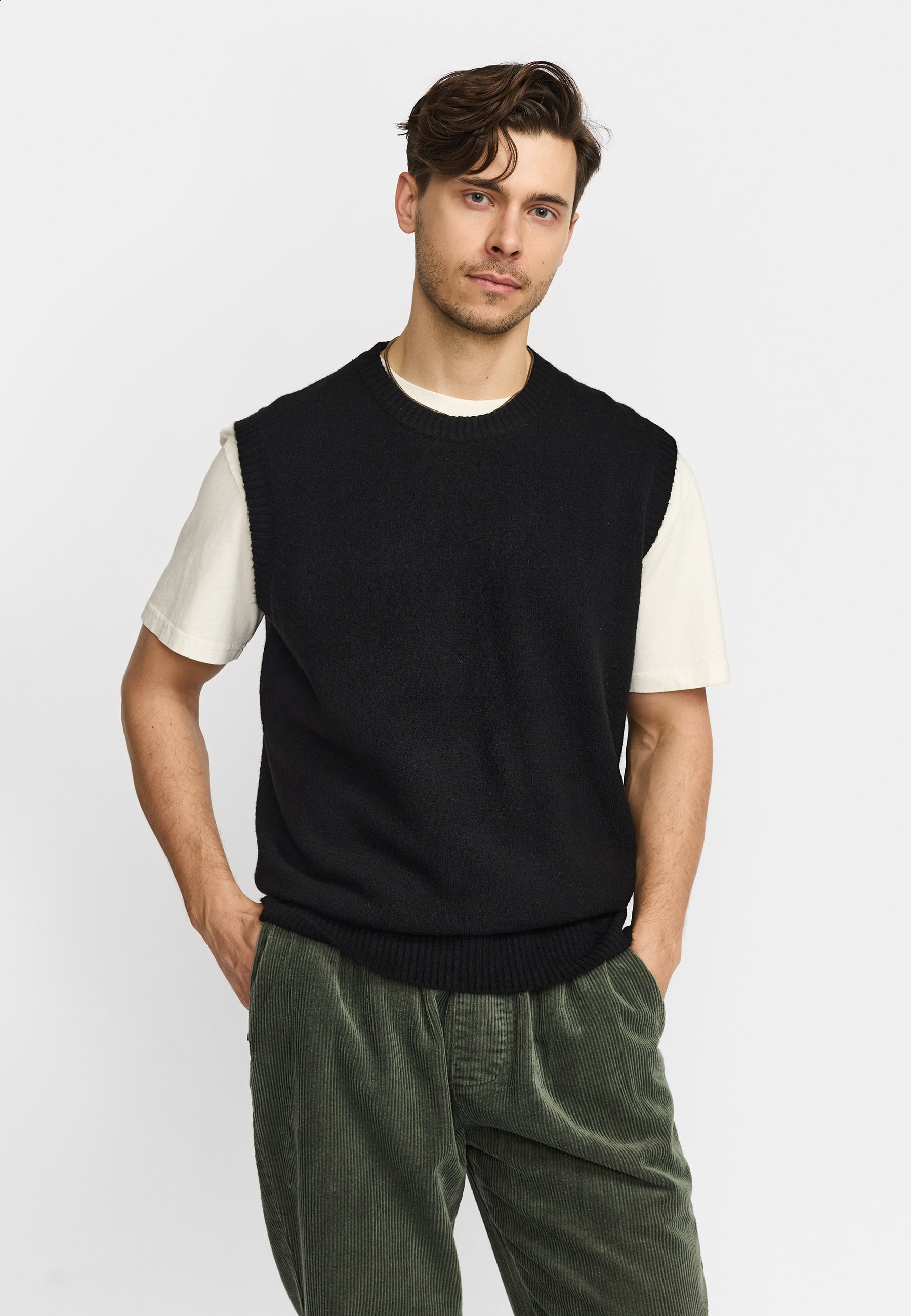 Revolution Knit Vest Knitwear Black