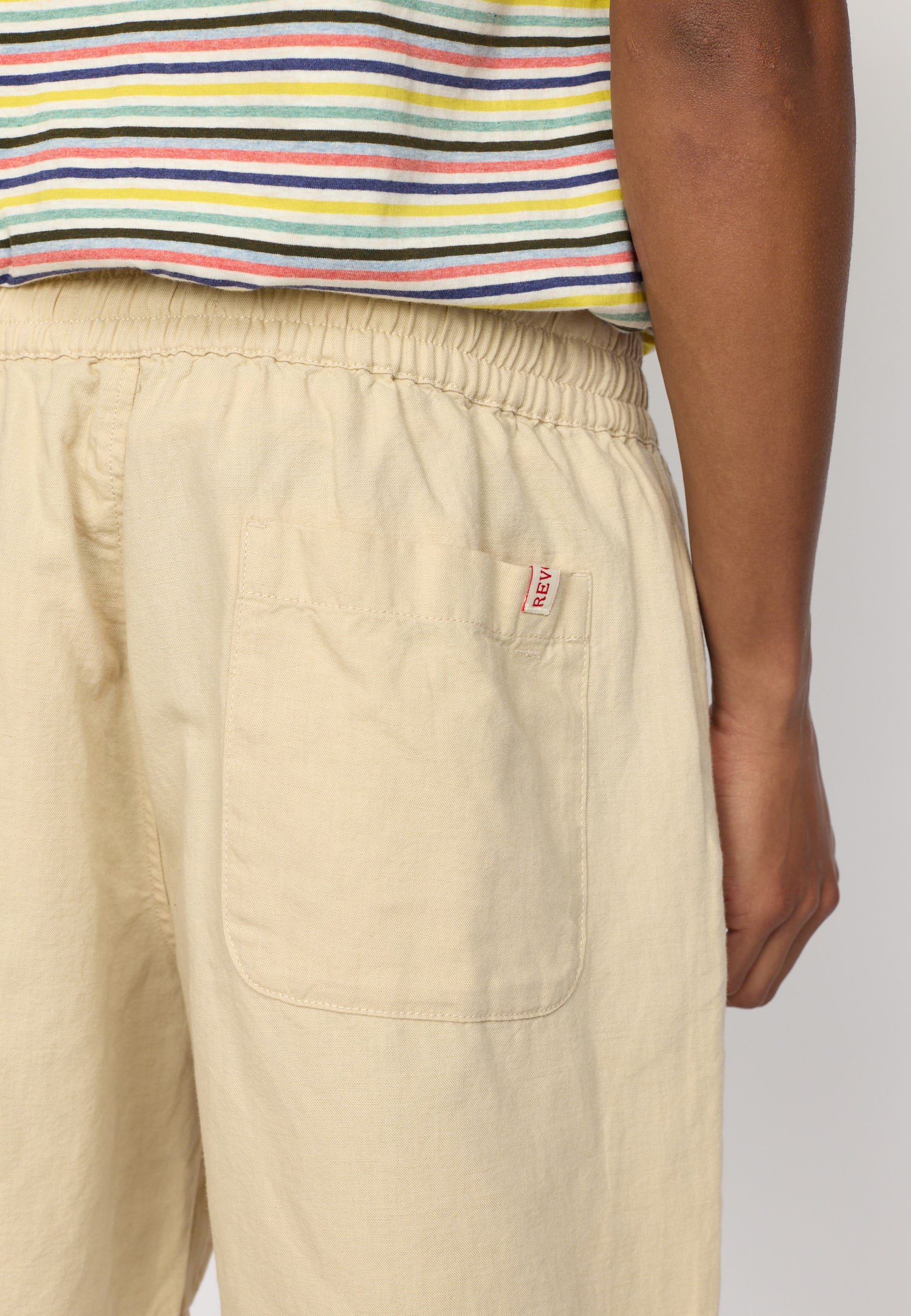 Linen Shorts / 4065 - Offwhite – Revolution.eu