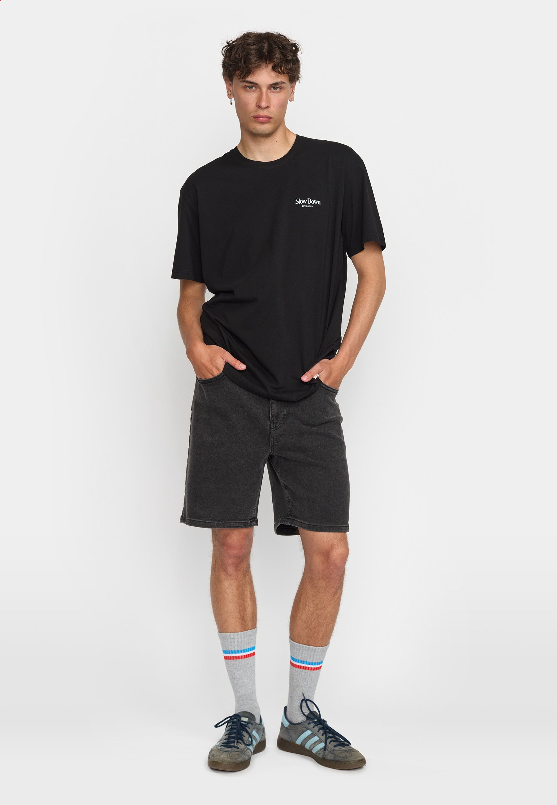 Revolution Loose-fit Denim Shorts Shorts Black