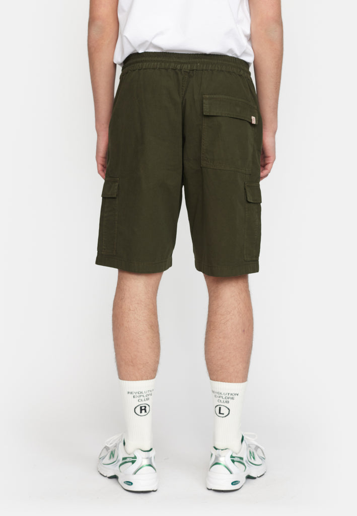 Revolution Loose Cargo Shorts Shorts Army