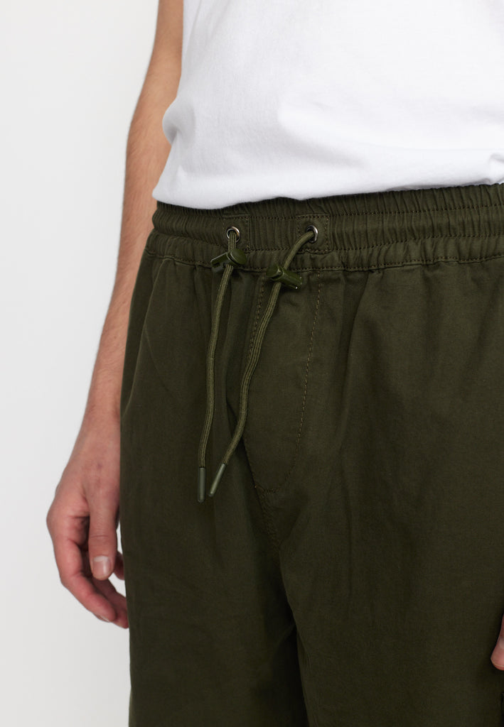 Revolution Loose Cargo Shorts Shorts Army