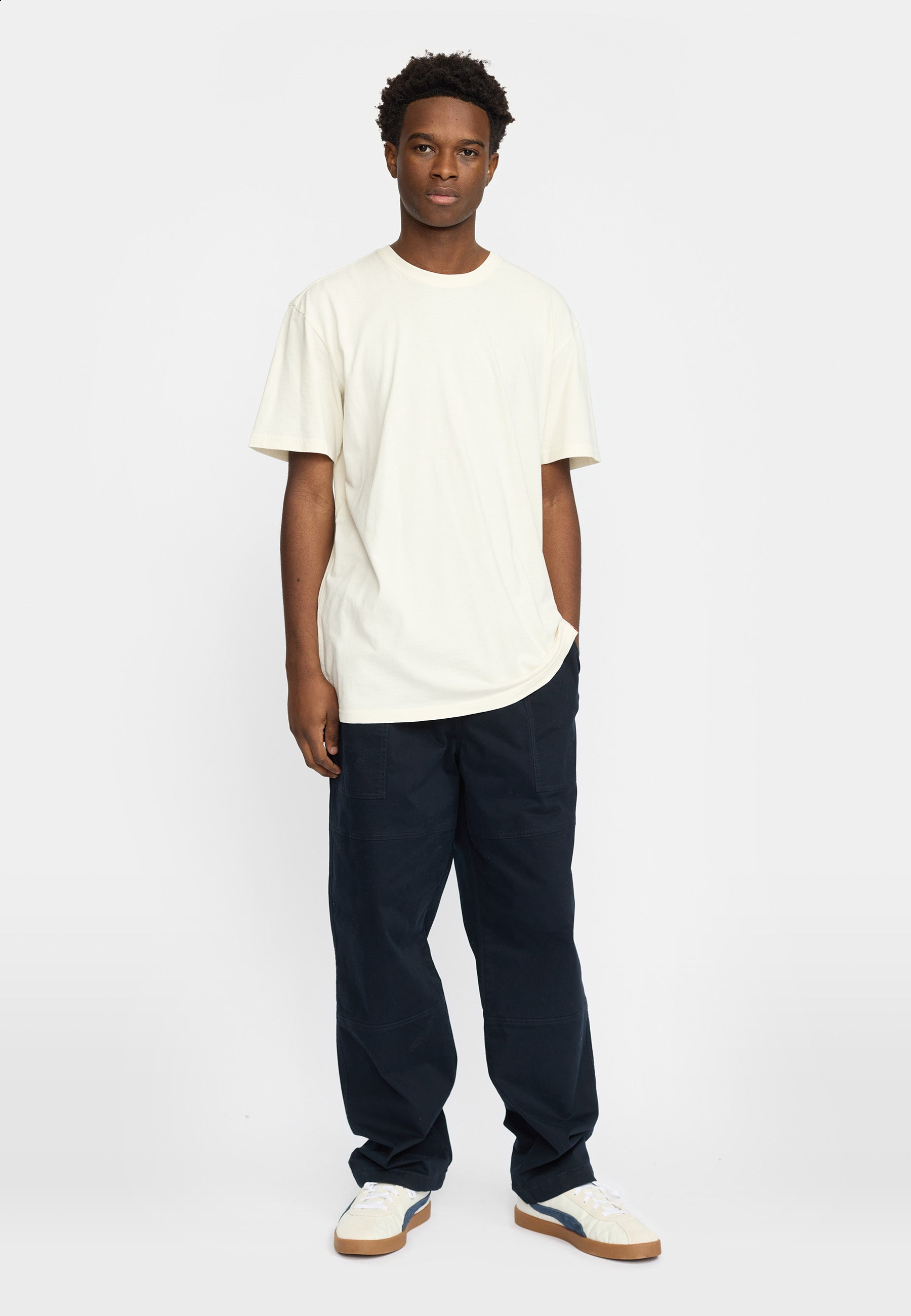 トップス Off-White Loose T-shirt / 1062 - Offwhite – Revolution.eu