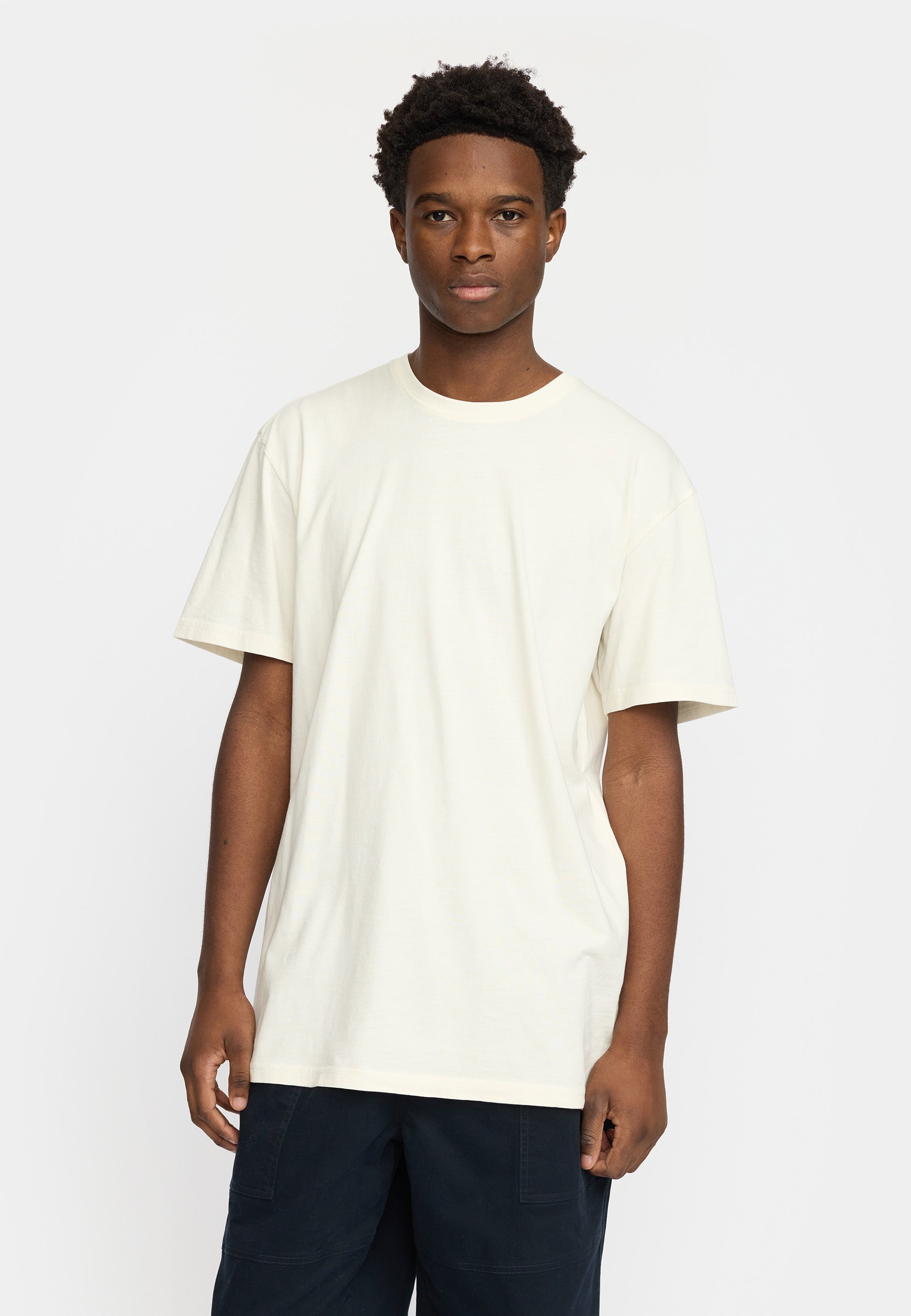 トップス Off-White Loose T-shirt / 1062 - Offwhite – Revolution.eu