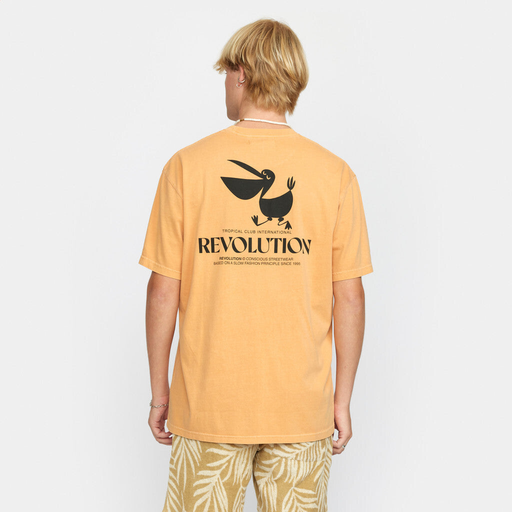 Revolution Loose T-shirt T-Shirts Orange