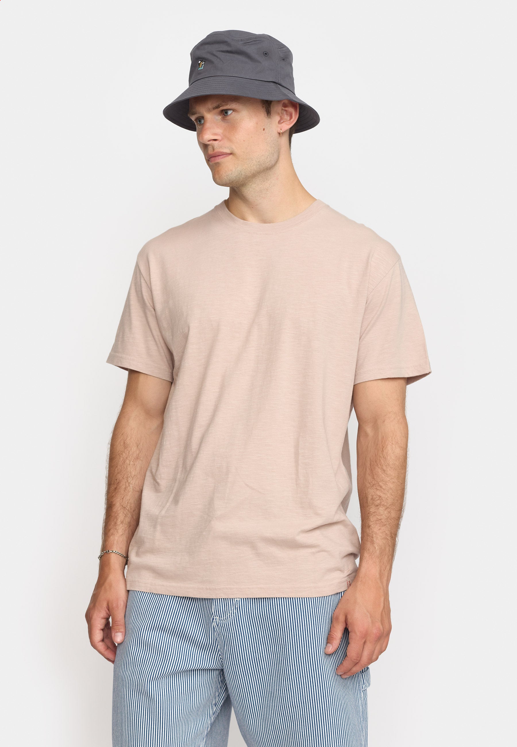 Revolution Loose T-shirt T-Shirts Lightpurple