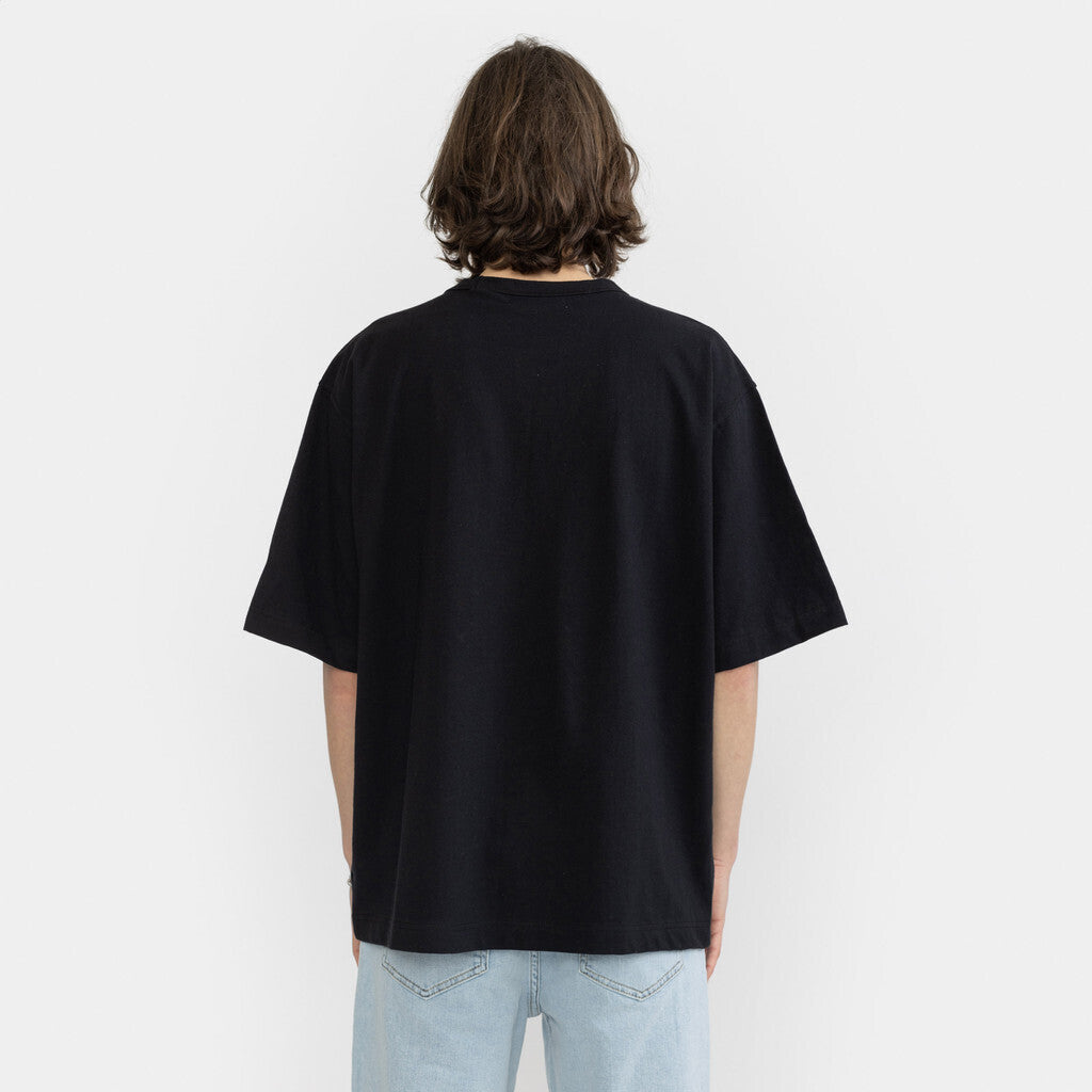 Revolution Oversize T-shirt T-Shirts Black