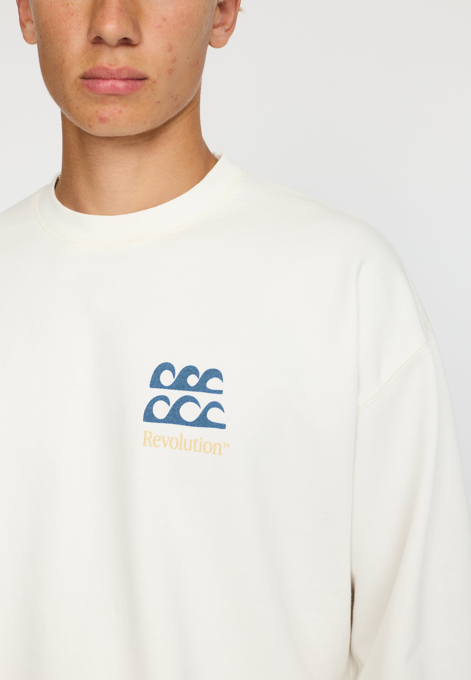 Revolution Printed Crewneck Sweatshirts Offwhite