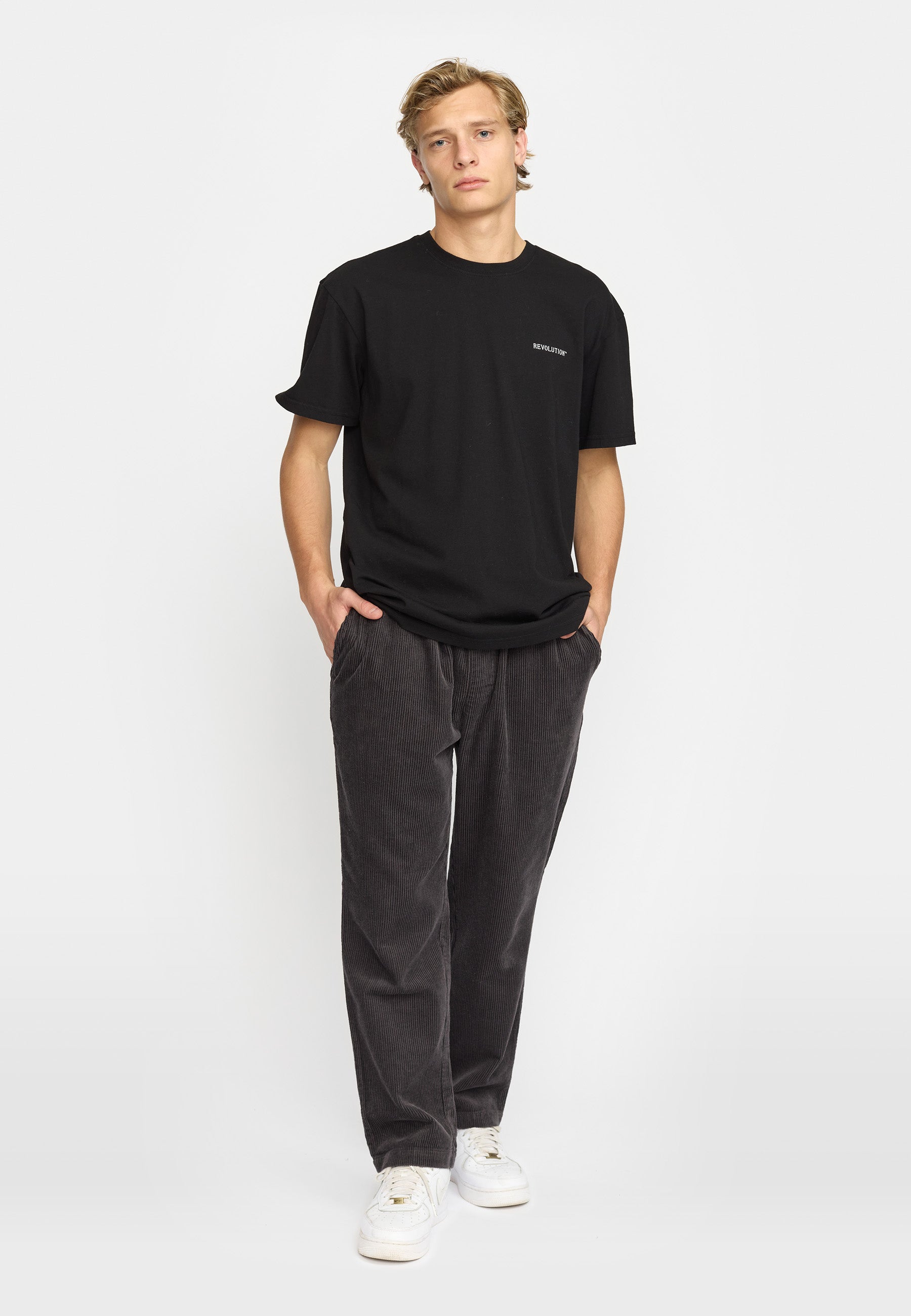 Revolution Printed T-shirt T-Shirts Black