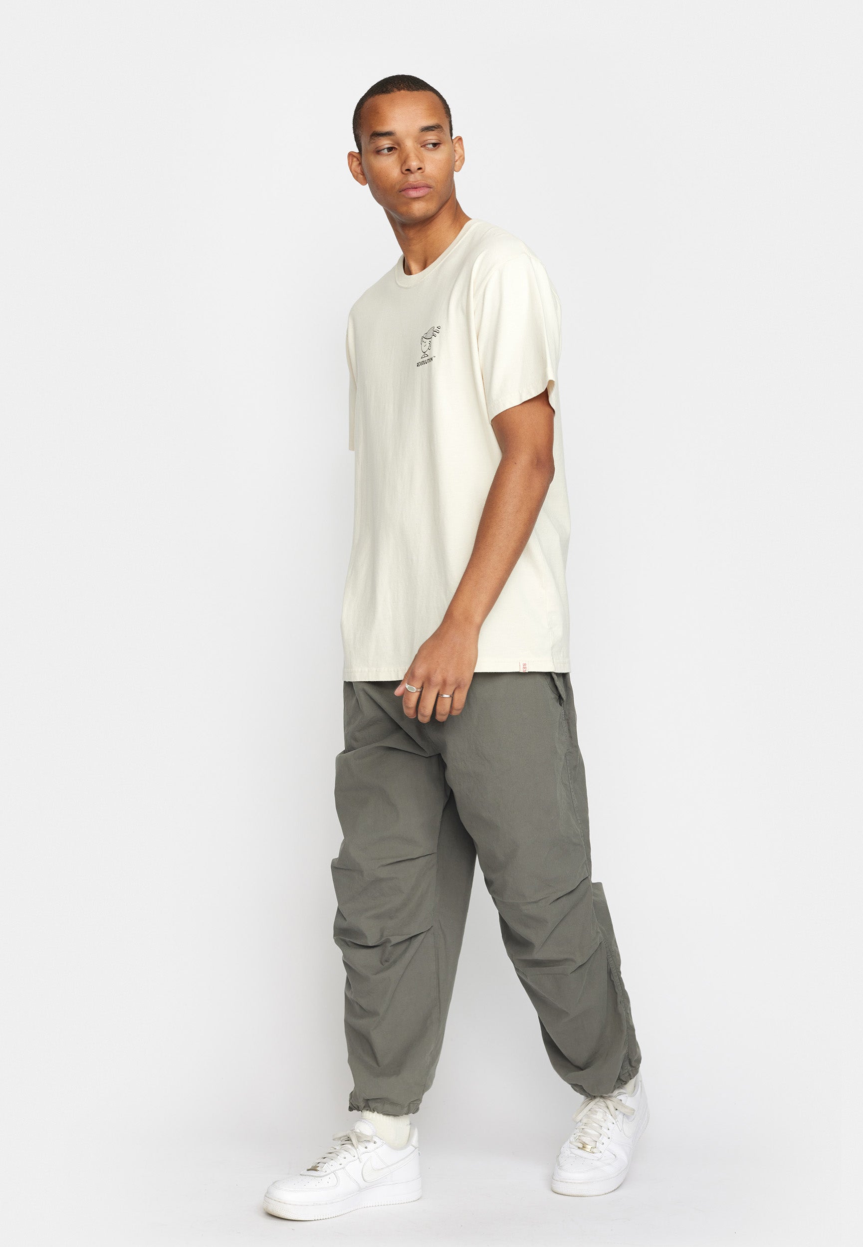 Revolution Printed T-shirt T-Shirts Offwhite