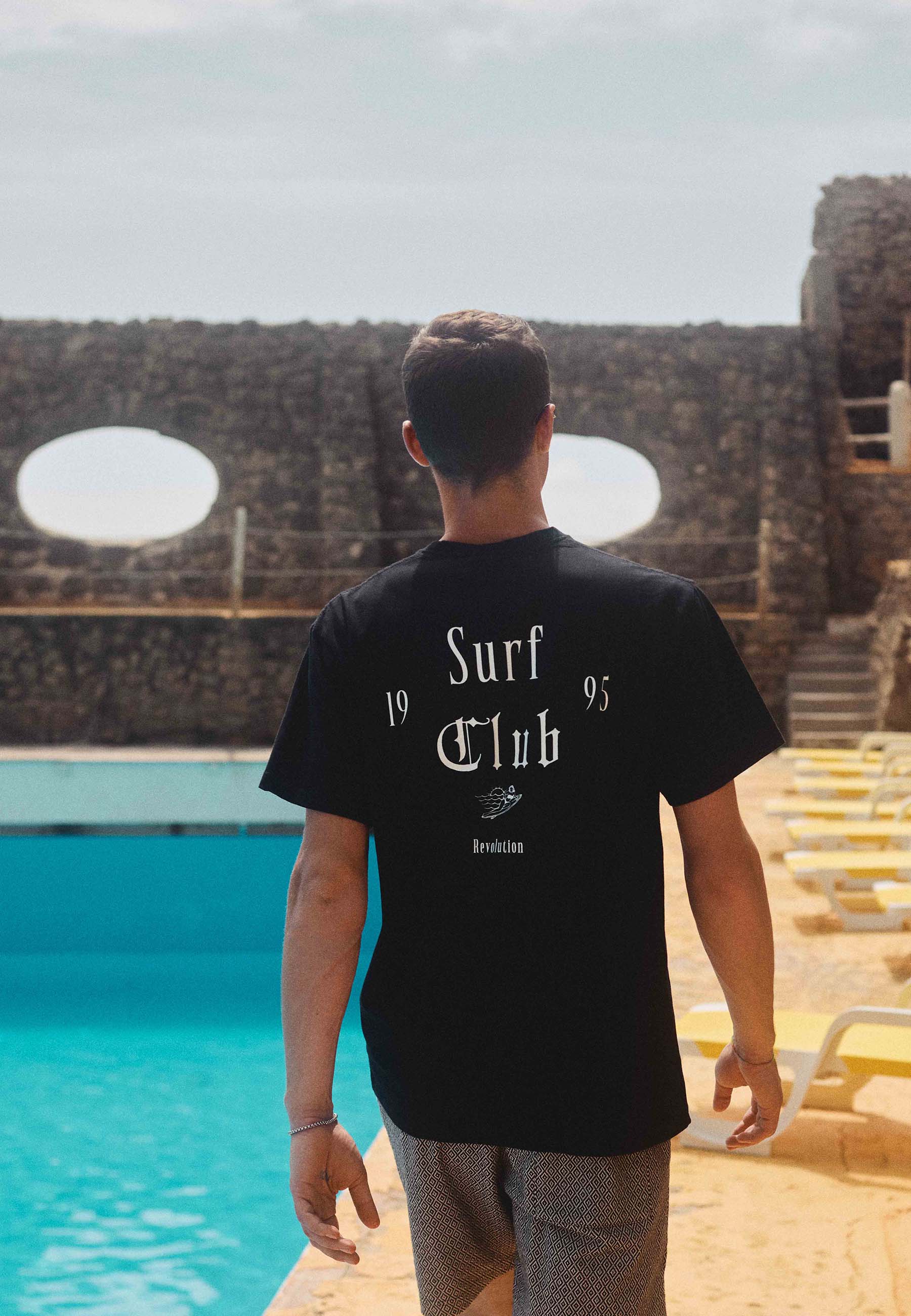 Revolution Printed T-shirt T-Shirts Black