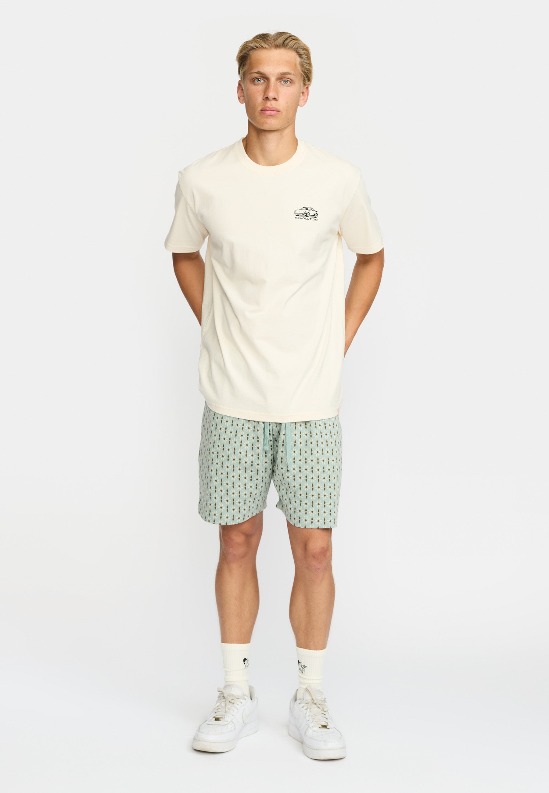 Revolution Printed T-shirt T-Shirts Offwhite