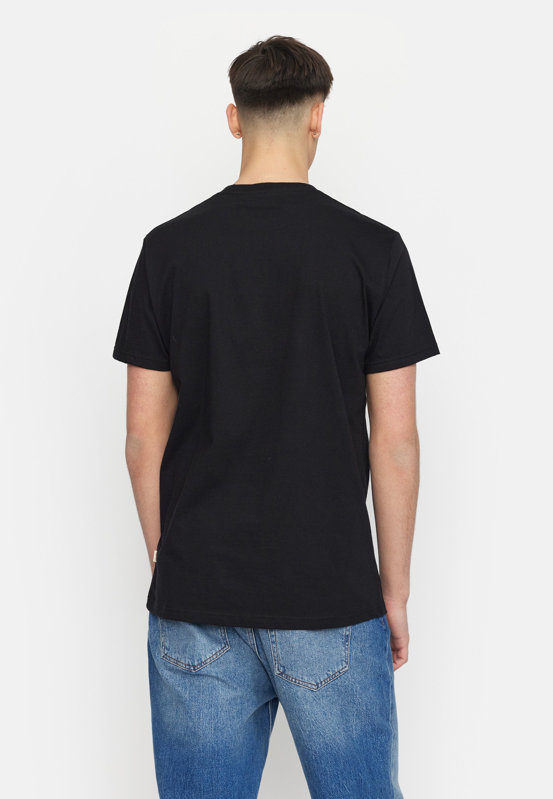 Revolution Regular T-shirt T-Shirts Black