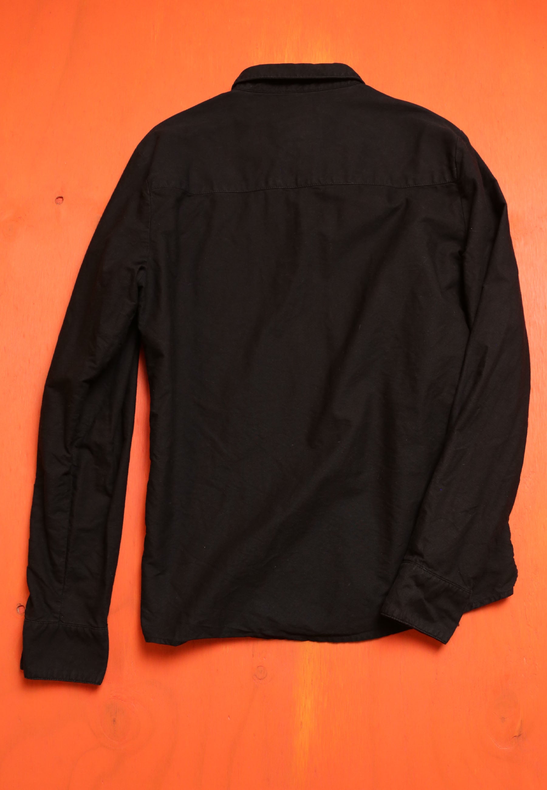 Revolution Shirt Vintaged Black