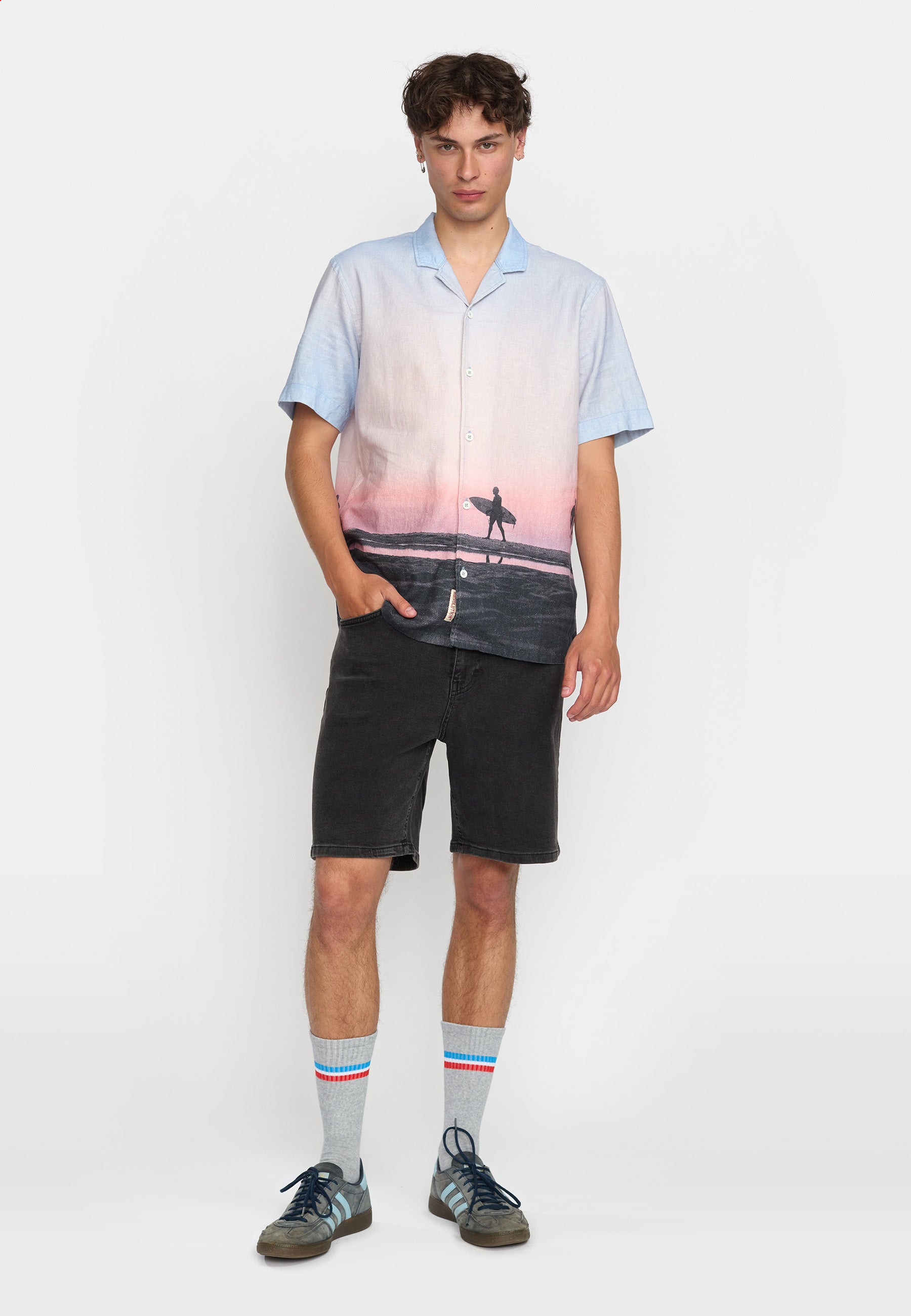 Revolution Short-sleeved Cuban Shirt Short-sleeve shirts Pink