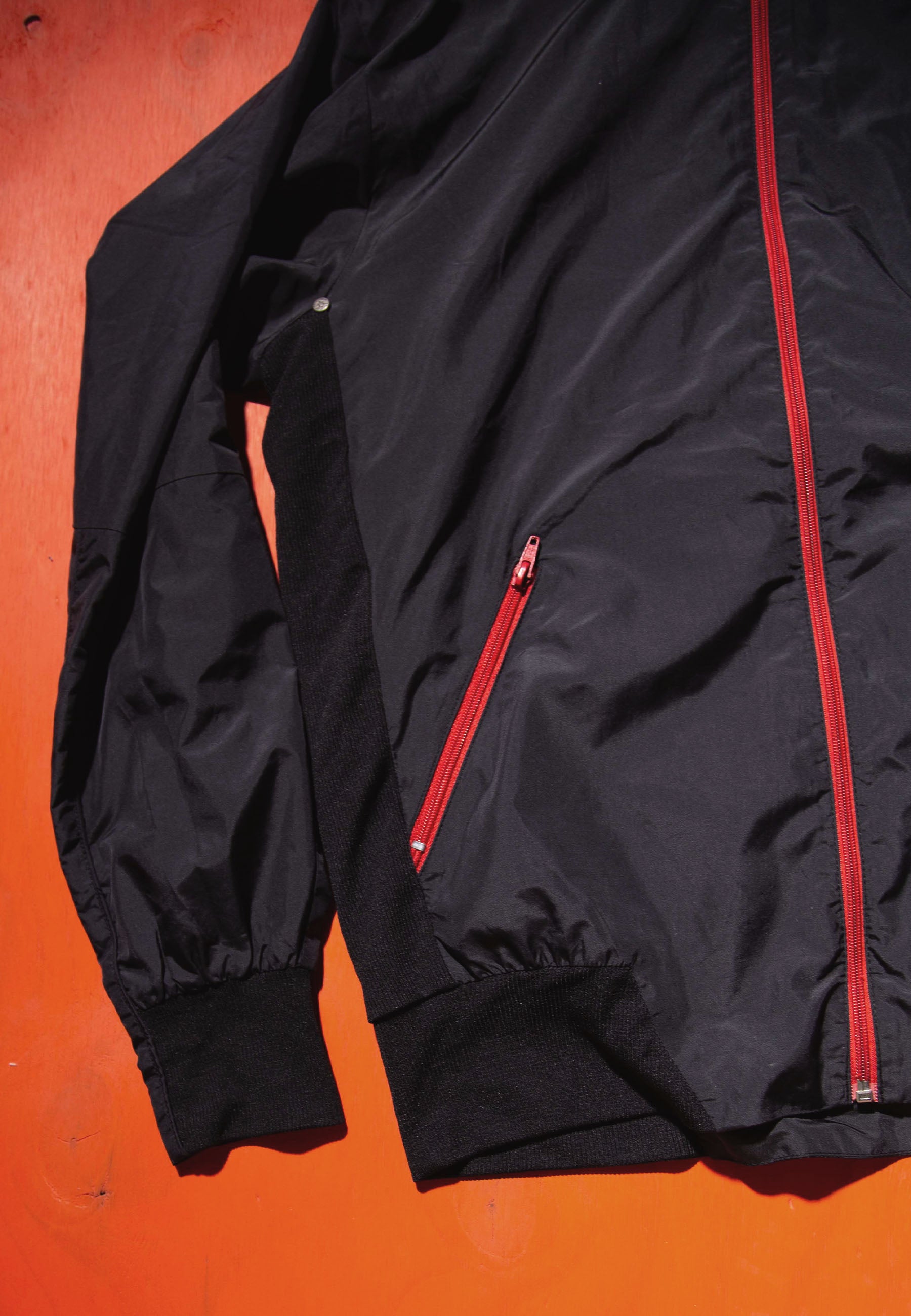 Revolution Tech Jacket Vintaged Black