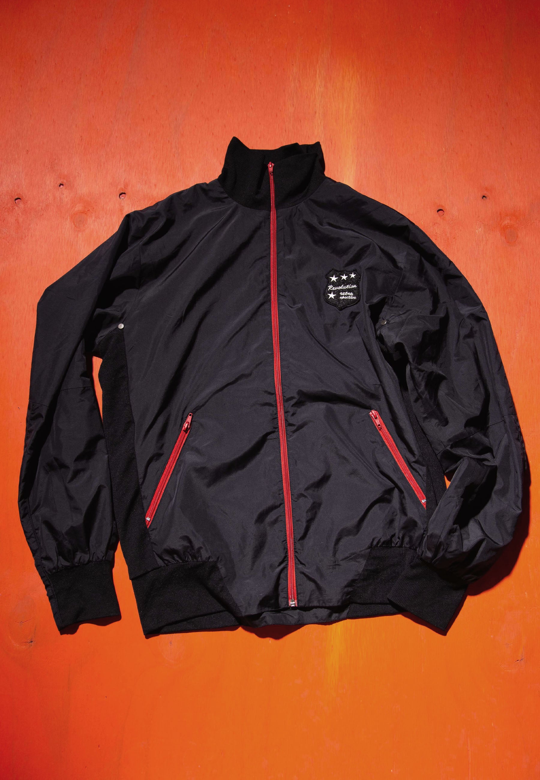 Revolution Tech Jacket Vintaged Black