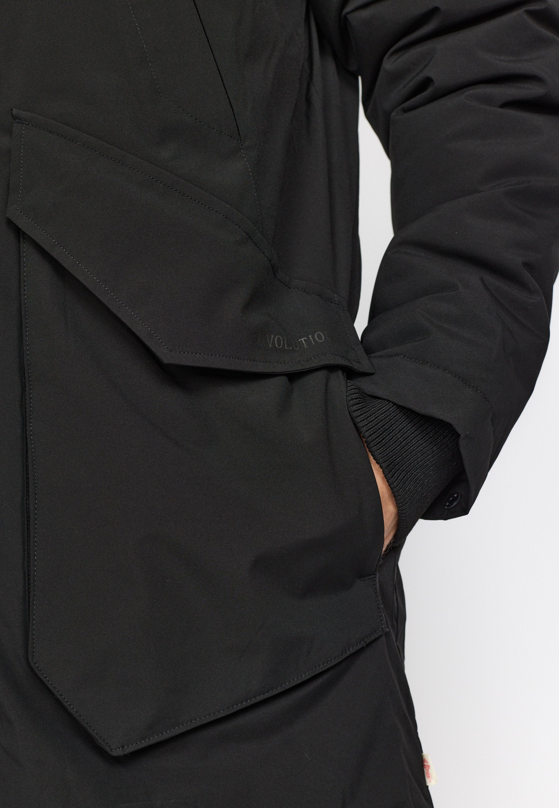 Revolution Tech Parka Raglan Winter Outerwear Black