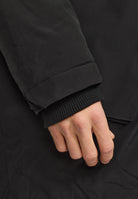 Revolution Tech Parka Raglan Winter Outerwear Black