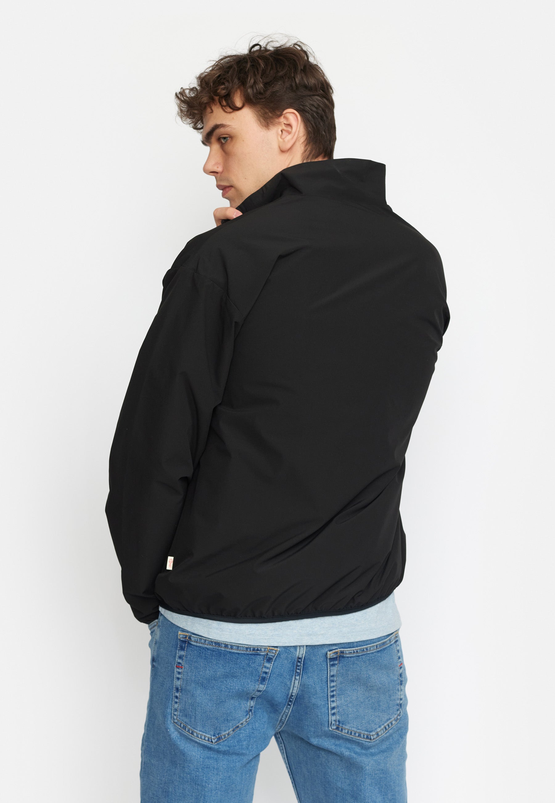 Revolution Track Jacket Lightweight Outerwear Black